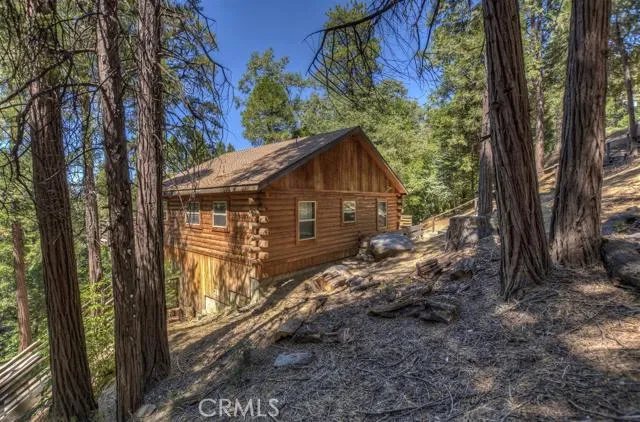 24839 Felsen Drive, Crestline, California 92325