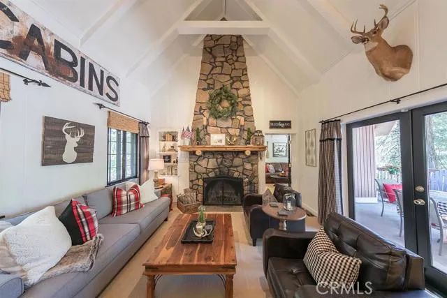 327 Sunset, Lake Arrowhead, California 92352