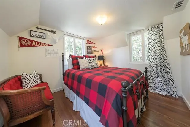 327 Sunset, Lake Arrowhead, California 92352