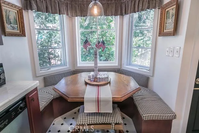 327 Sunset, Lake Arrowhead, California 92352
