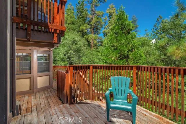 27325 Pinewood Drive, Lake Arrowhead, California 92352