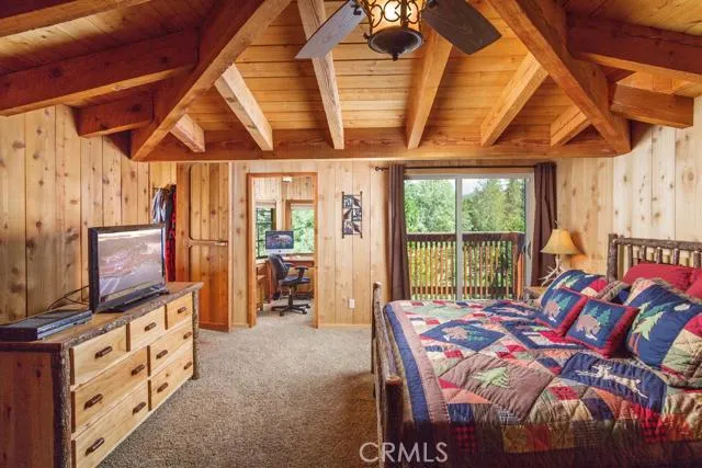 27325 Pinewood Drive, Lake Arrowhead, California 92352