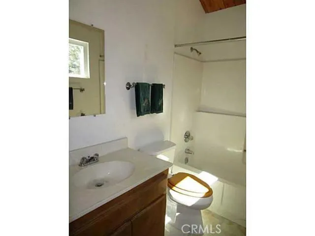 2453 Elko Drive, Running Springs, California 92382