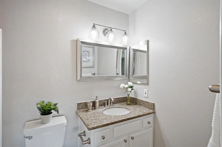 2250 Monroe Street 311, Santa Clara, California 95050