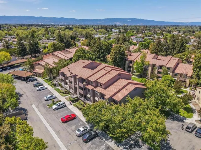 2250 Monroe Street 311, Santa Clara, California 95050