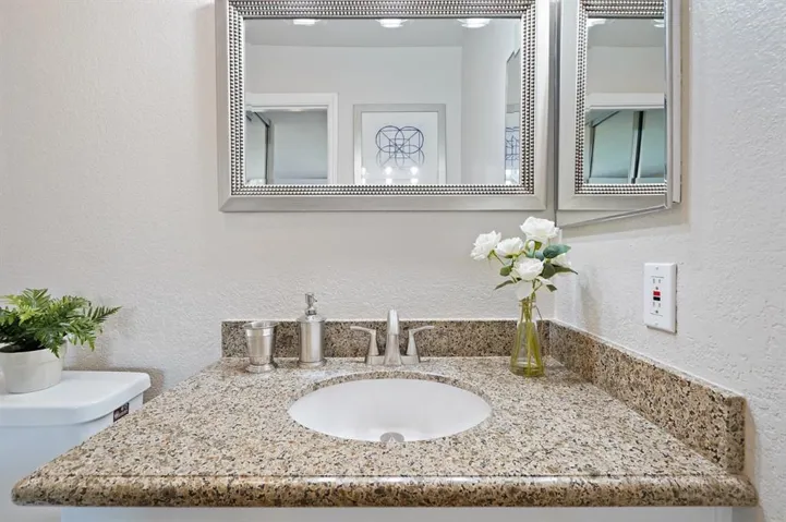 2250 Monroe Street 311, Santa Clara, California 95050