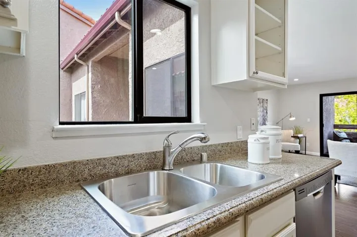 2250 Monroe Street 311, Santa Clara, California 95050