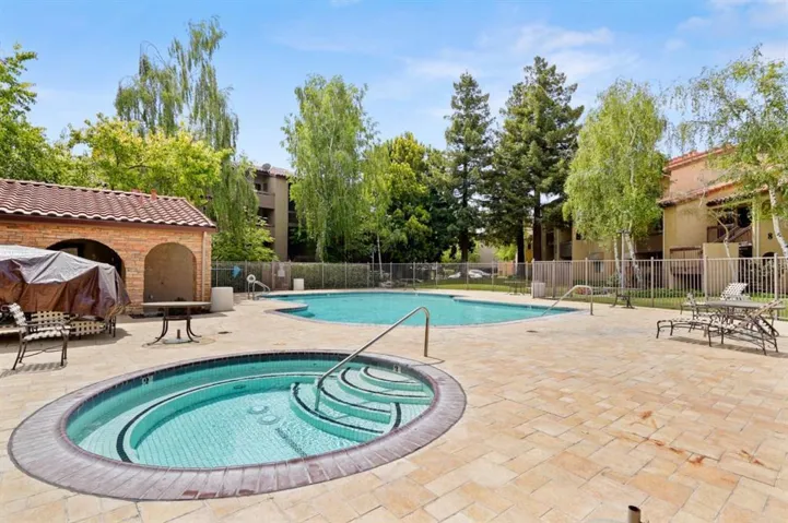 2250 Monroe Street 311, Santa Clara, California 95050