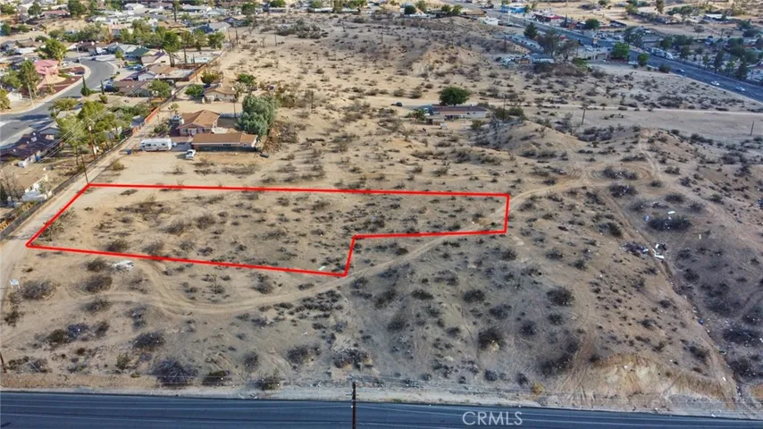 Red property boundary markers are not to be relied on as exact property lines. Buyer to confirm independently.