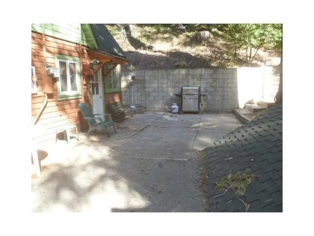 655 Cottage Grove, Lake Arrowhead, California 92352