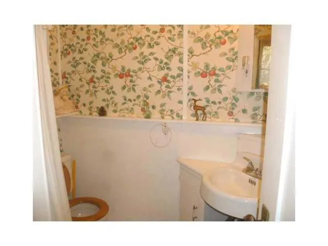 655 Cottage Grove, Lake Arrowhead, California 92352
