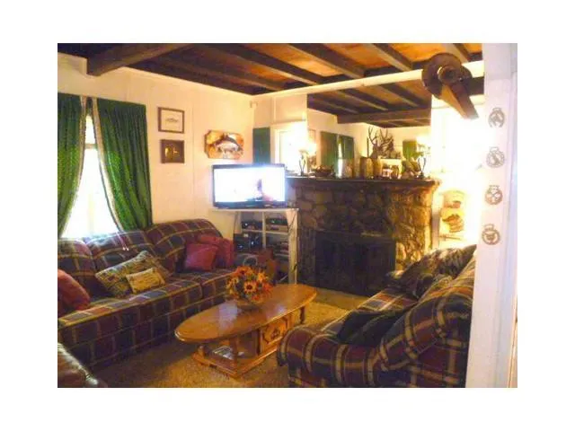 655 Cottage Grove, Lake Arrowhead, California 92352