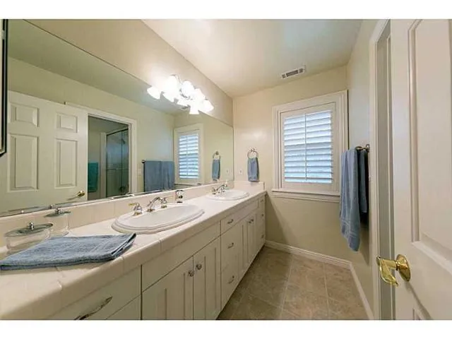 28462 North Bay Road, Lake Arrowhead, California 92352
