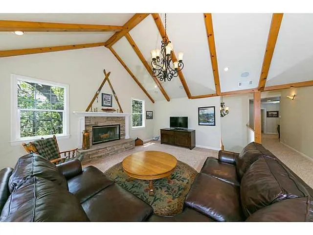 28462 North Bay Road, Lake Arrowhead, California 92352