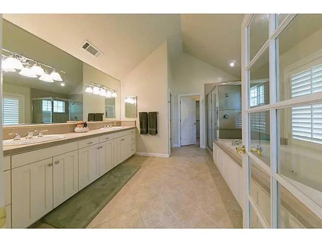 28462 North Bay Road, Lake Arrowhead, California 92352