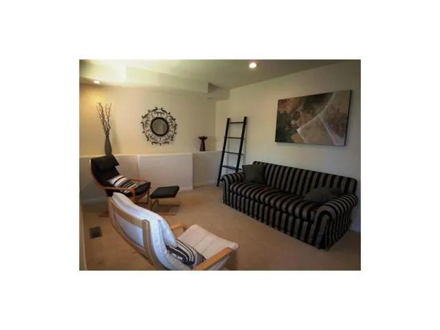 28136 North Bay, Lake Arrowhead, California 92352