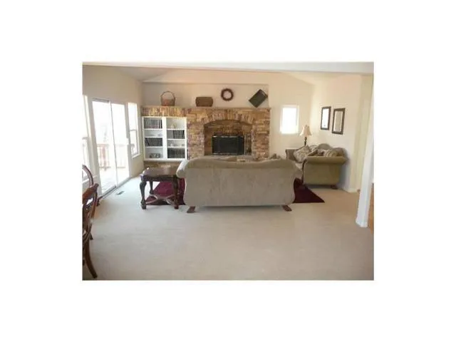28136 North Bay, Lake Arrowhead, California 92352