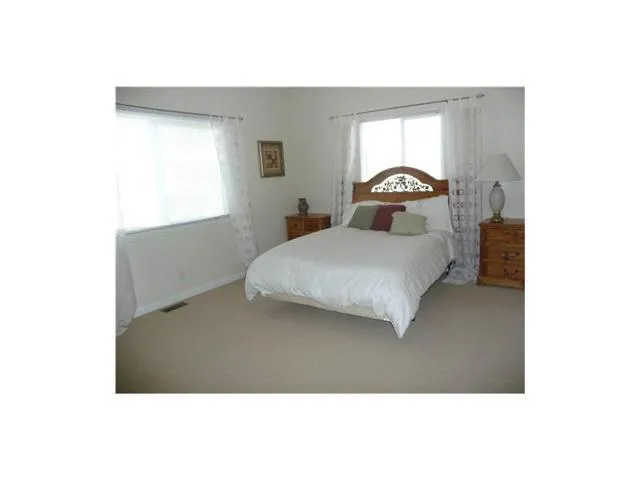 28136 North Bay, Lake Arrowhead, California 92352