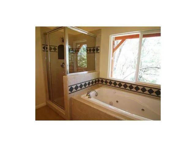 28136 North Bay, Lake Arrowhead, California 92352