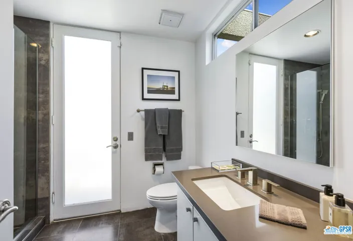 750 W Via Vadera, Palm Springs, California 92262