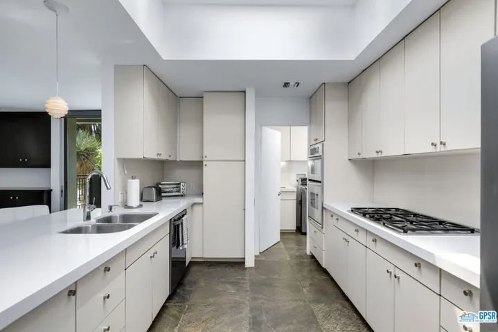 750 W Via Vadera, Palm Springs, California 92262