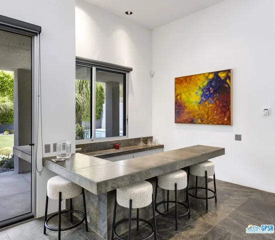750 W Via Vadera, Palm Springs, California 92262