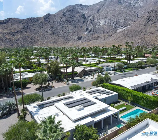750 W Via Vadera, Palm Springs, California 92262