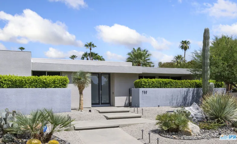 750 W Via Vadera, Palm Springs, California 92262