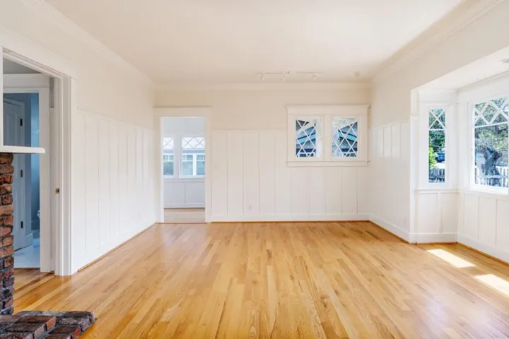 187 Sloat Avenue, Pacific Grove, California 93950
