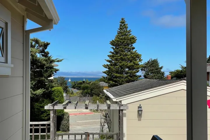 187 Sloat Avenue, Pacific Grove, California 93950