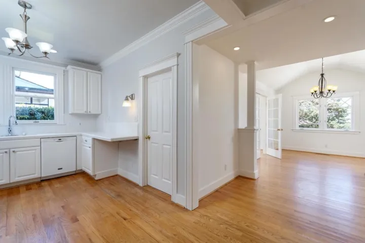 187 Sloat Avenue, Pacific Grove, California 93950