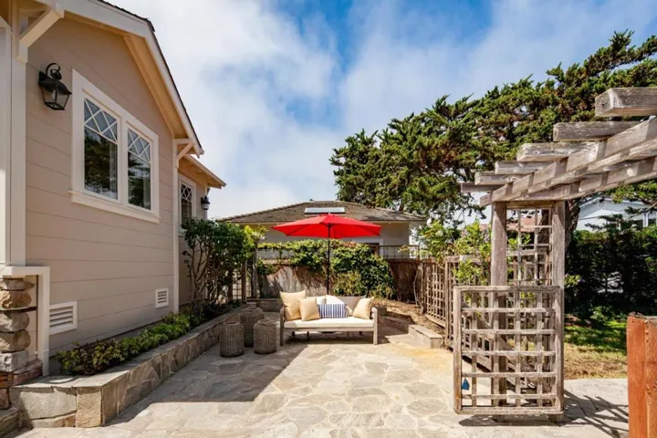 187 Sloat Avenue, Pacific Grove, California 93950