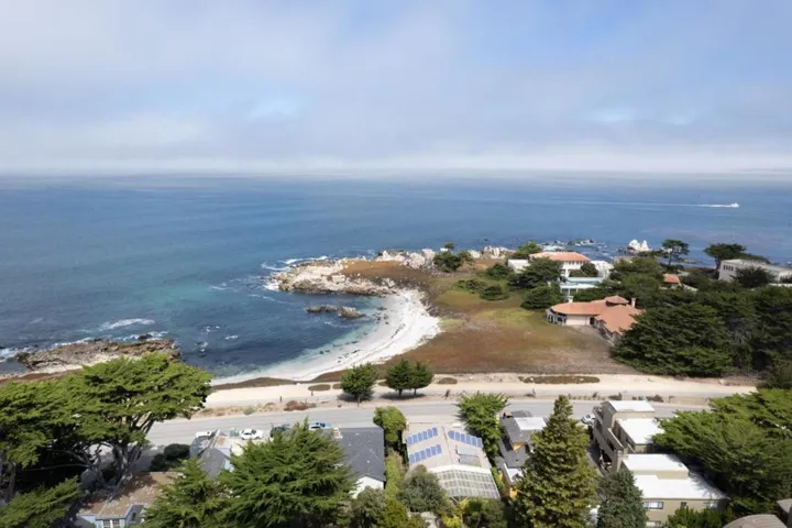 187 Sloat Avenue, Pacific Grove, California 93950