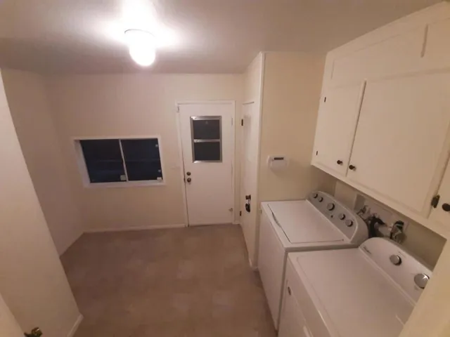 Laundry Room with open area
