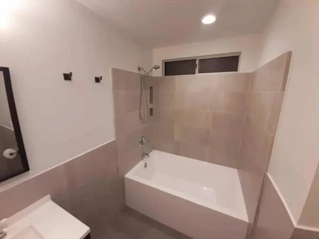 Hallway Bath with Shower & Tub