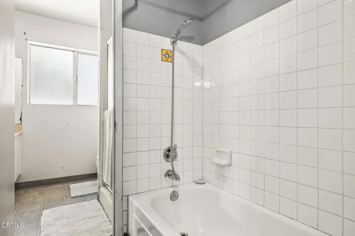 27-web-or-mls-Upmarketmedia_7219Lem-23
