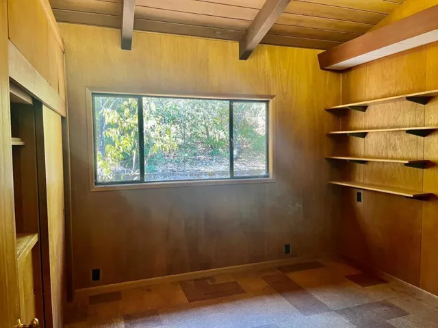 24985 Oneonta Drive, Los Altos Hills, California 94022