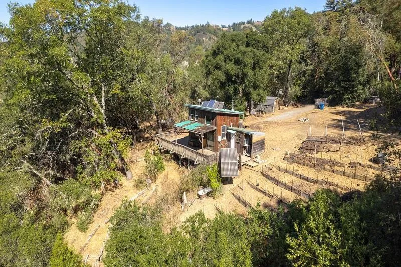 3500 Bear Canyon Road, Los Gatos, California 95033 home-pic-0