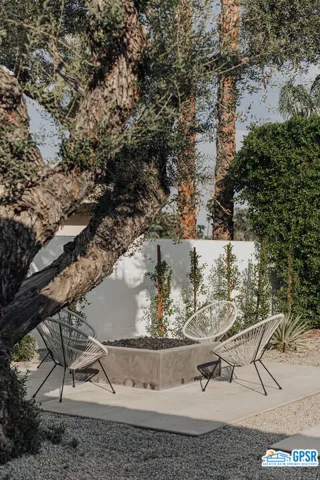 Fire pit