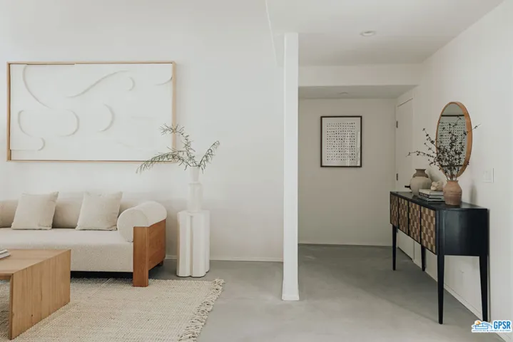 4995 E Cherry Hills Drive, Palm Springs, California 92264