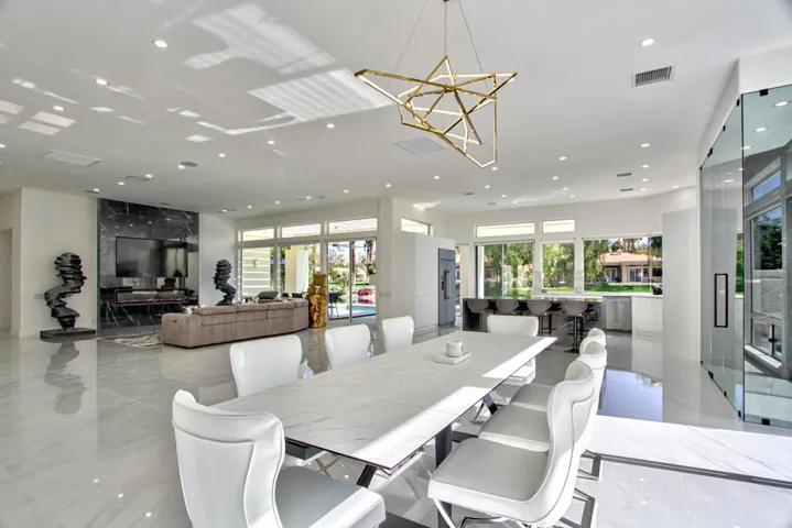 20-Dining-Room