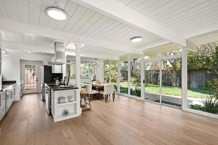 3773 Redwood Circle, Palo Alto, California 94306
