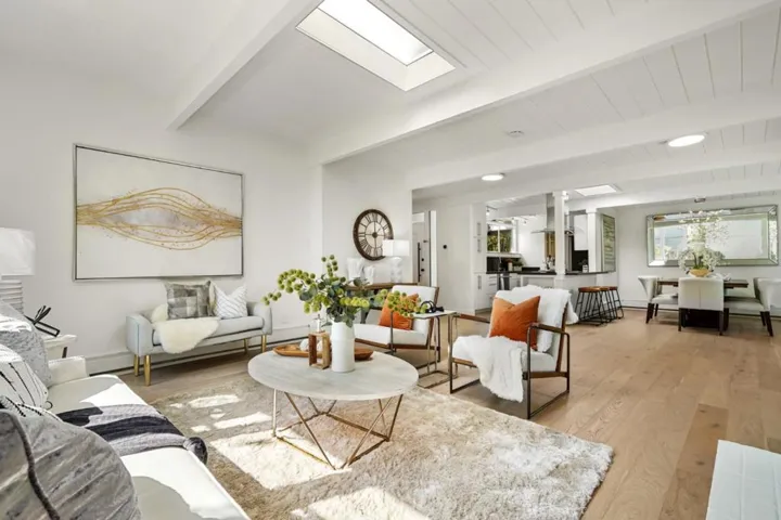 3773 Redwood Circle, Palo Alto, California 94306