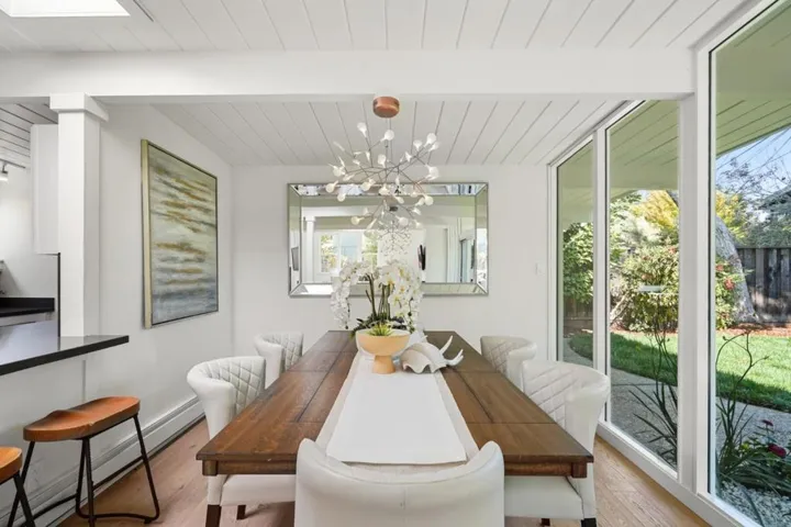 3773 Redwood Circle, Palo Alto, California 94306