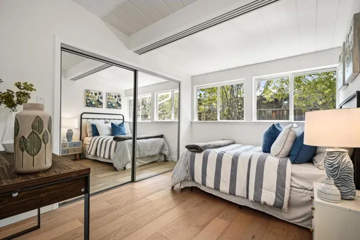3773 Redwood Circle, Palo Alto, California 94306