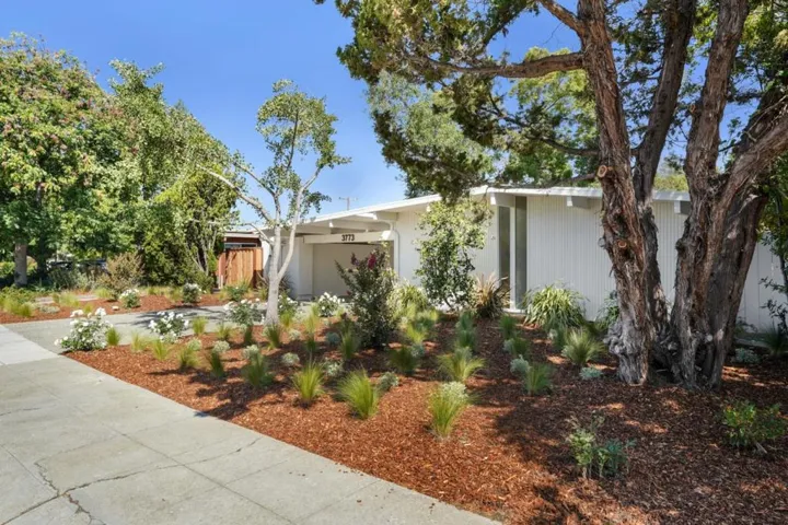 3773 Redwood Circle, Palo Alto, California 94306