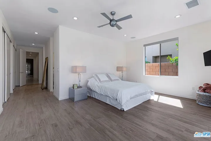 929 Bernardi Lane, Palm Springs, California 92262