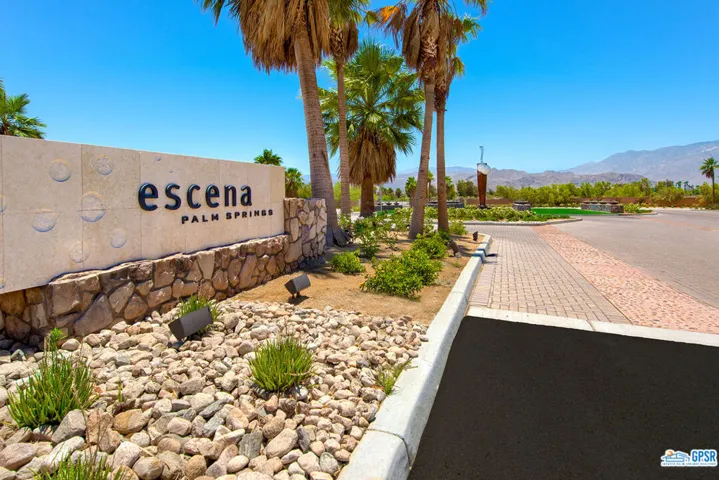 929 Bernardi Lane, Palm Springs, California 92262