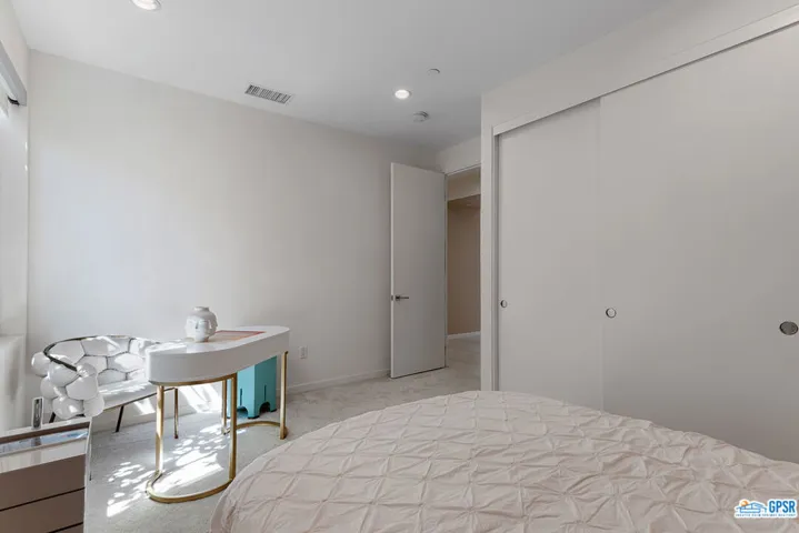 929 Bernardi Lane, Palm Springs, California 92262