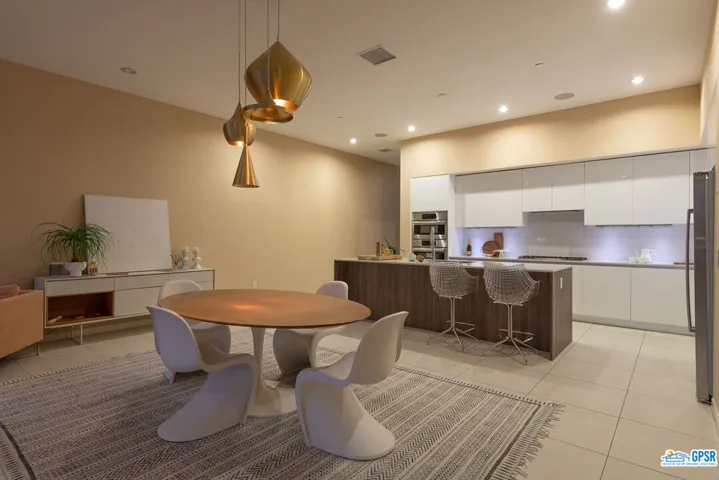 929 Bernardi Lane, Palm Springs, California 92262